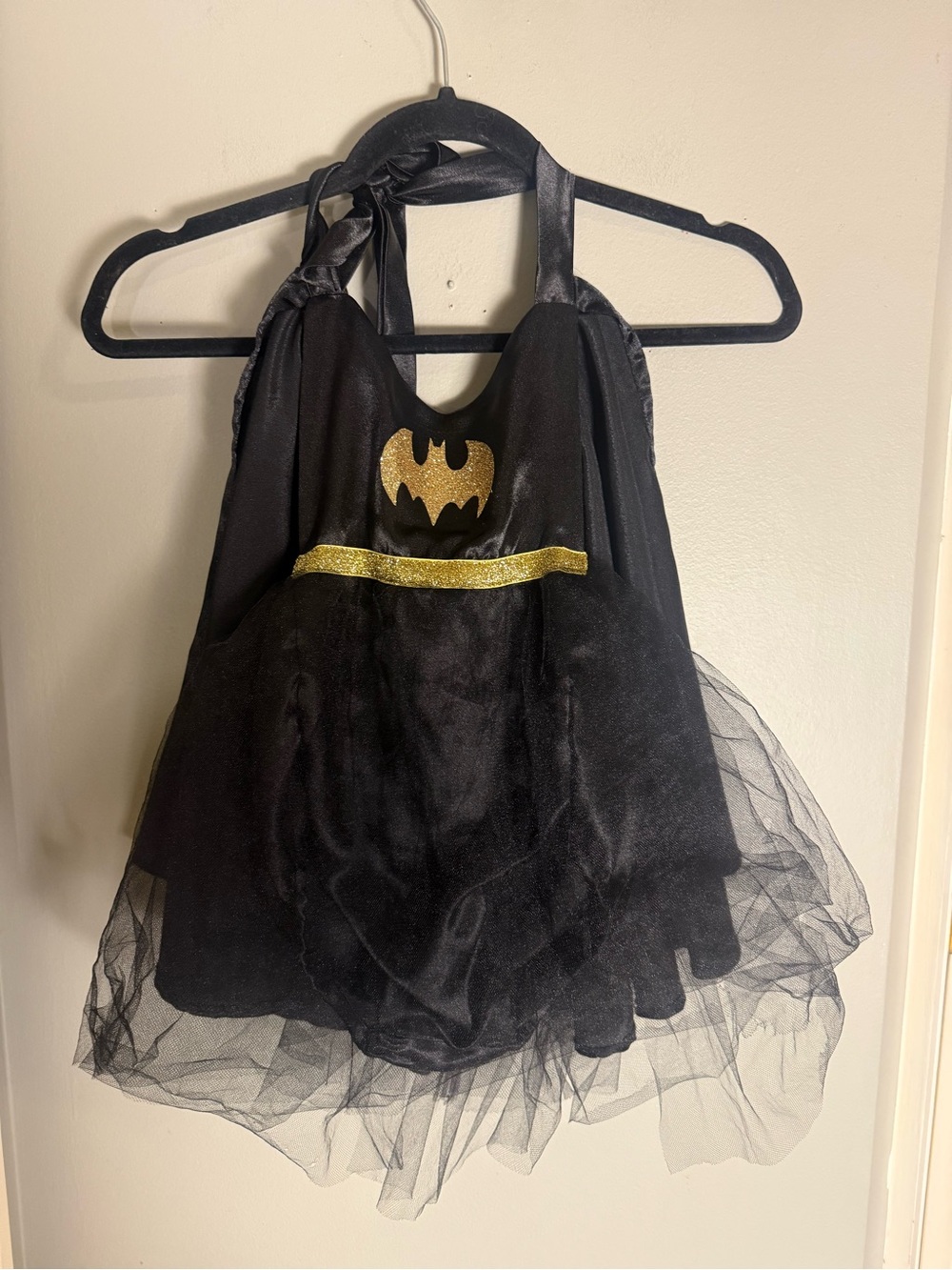 Belle Threads Batgirl Costume Dress 3T Black Gold Tulle Cape Halloween